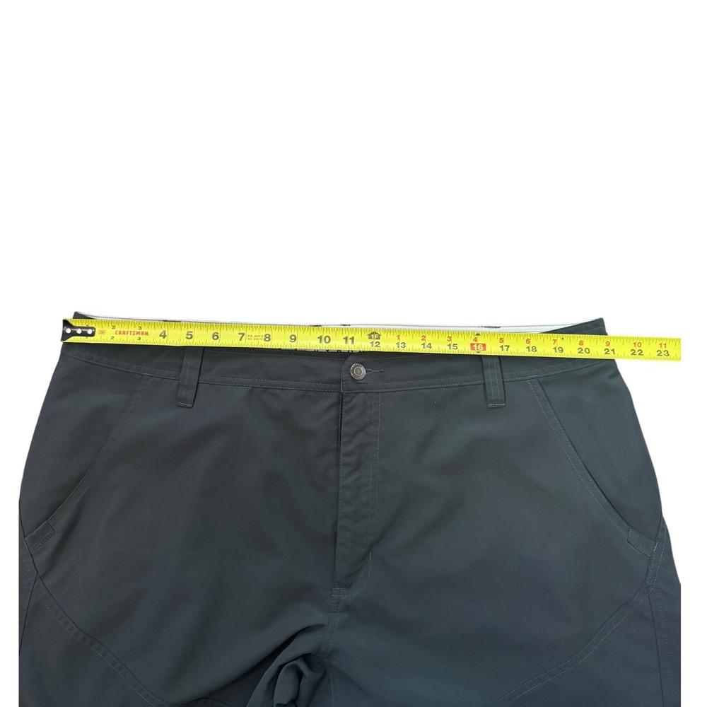 Magellan Outdoors Mens Hiking Pants Charcoal Gray Size 40 Straight Leg Utility - Picture 6 of 6